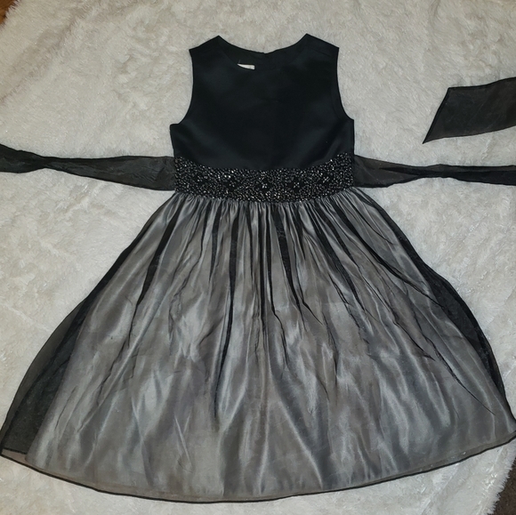 Girls size 10 fancy black dress - Picture 1 of 6
